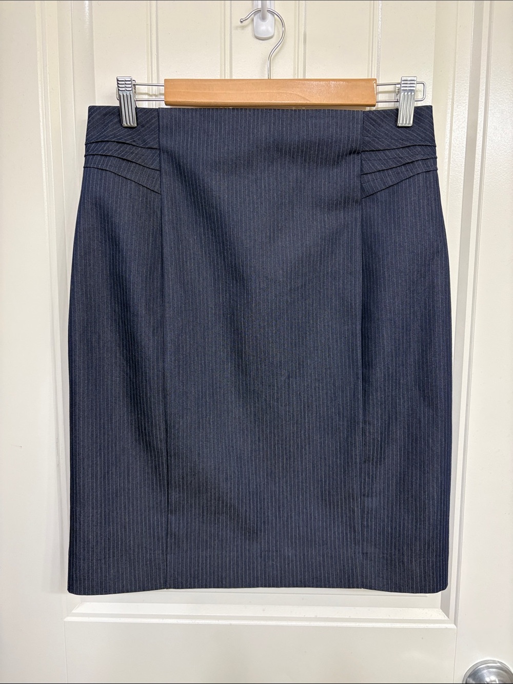 NWT Express Navy Pinstripe Pencil Skirt